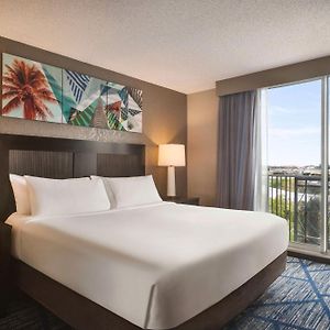 Premium King Suite